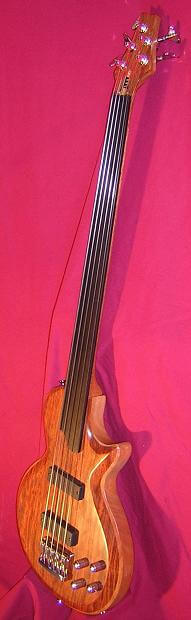 Another picture of the full bass.