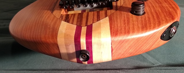 The completed guitar.