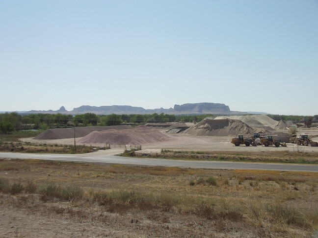 The bluffs to the south of Scottsbluff.