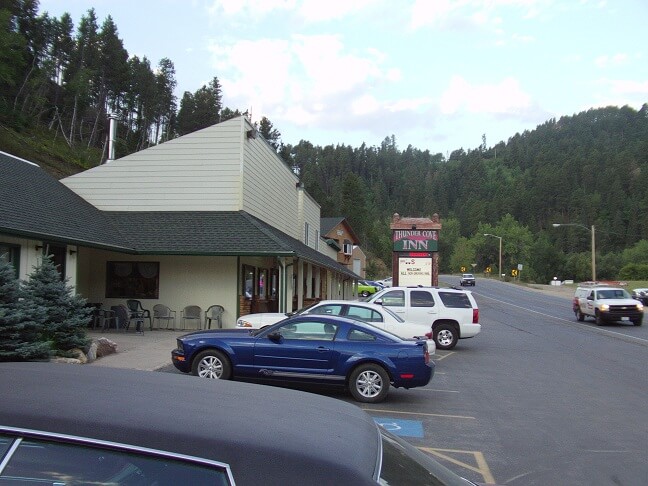 The Thunder Cove Inn in Deadwood.