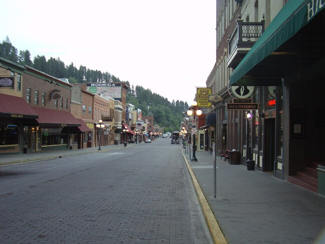 Deadwood at 7 AM.