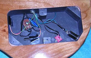 Clean and simple wiring.