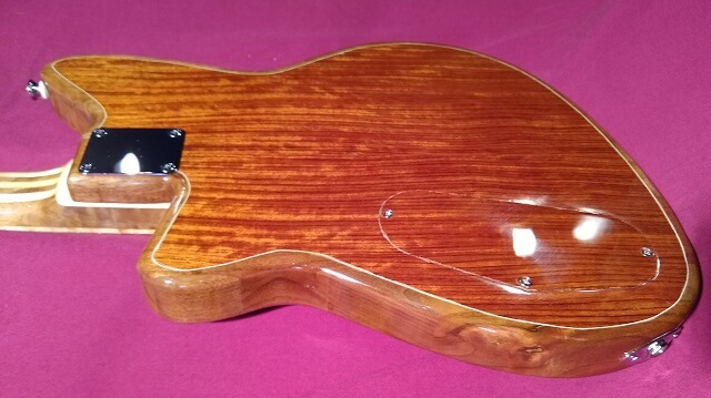 Completed photo of the Bubinga Pudding guitar.