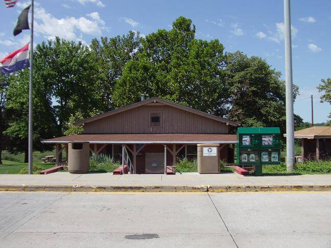 A rest stop north of St. Joseph, MO.