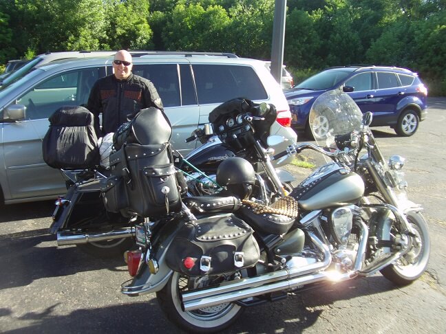 Loading the bikes before breakfast.