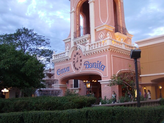 The outside of the Casa Bonita.