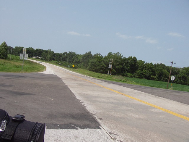 Heading south on highway 79 out of Hannibal, MO