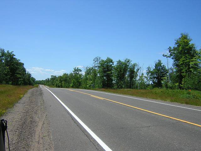 The road made for some great riding.