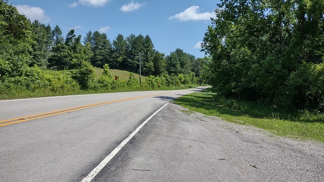 The Ohio River Scenic Byway north of Rome, IN.