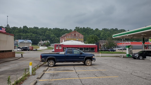 Stopping for a rest break in Marietta, OH.