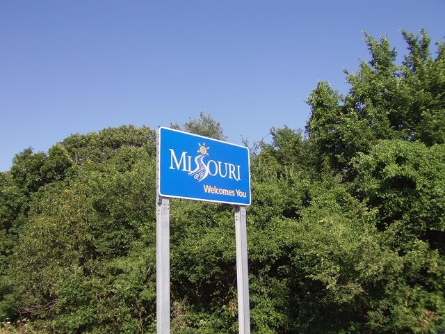 Welcome to Missouri sign on old Route 66.
