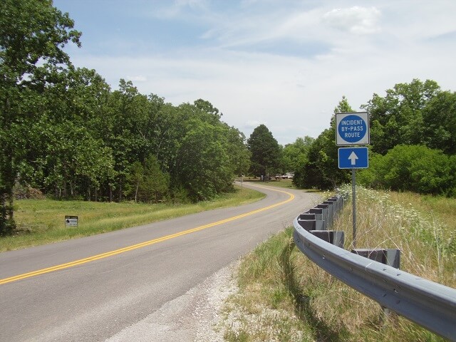 Old Route 66 on highway 7300.