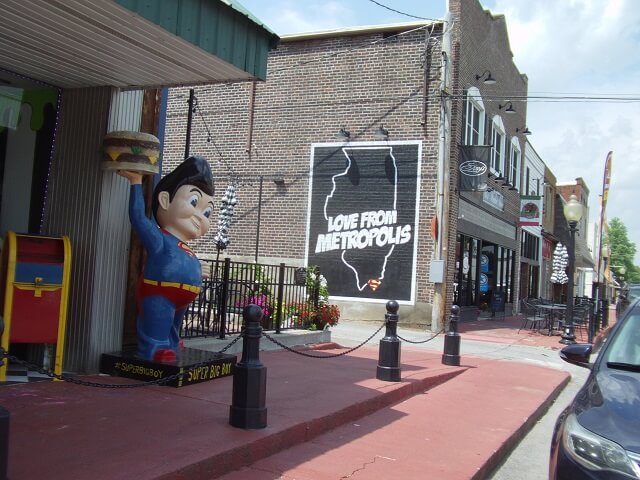 A Superman Big Boy statue in Metropolis, IL.