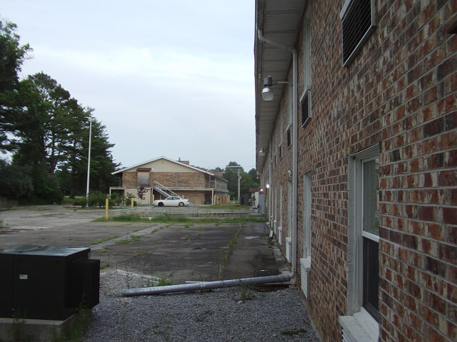 The back side of the University Inn in Carbondale, IL.