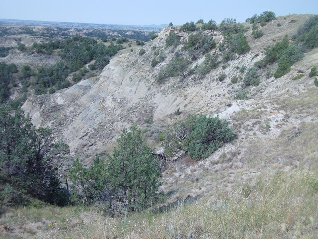 The Ridgeline Trail in Teddy Roosevelt National Park.