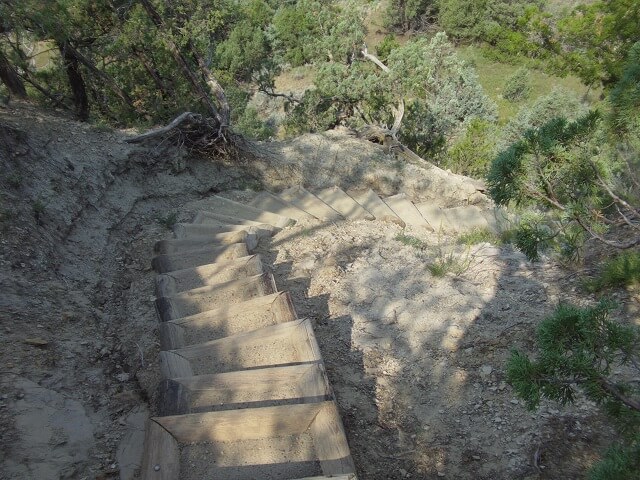 The Ridgeline Trail in Teddy Roosevelt National Park.