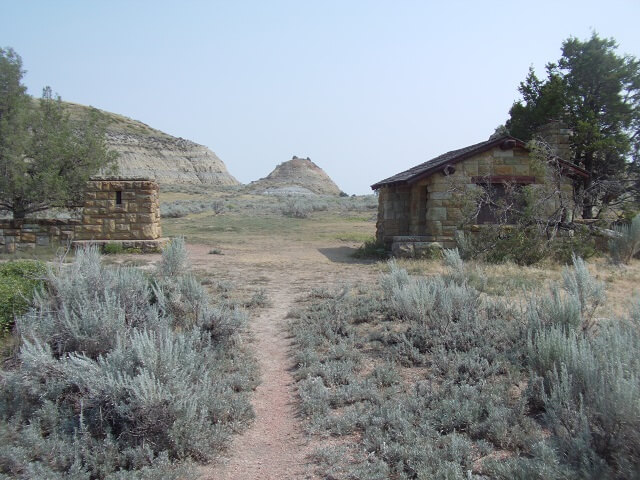 The Old East Entrance Trail in Teddy Roosevelt National Park.