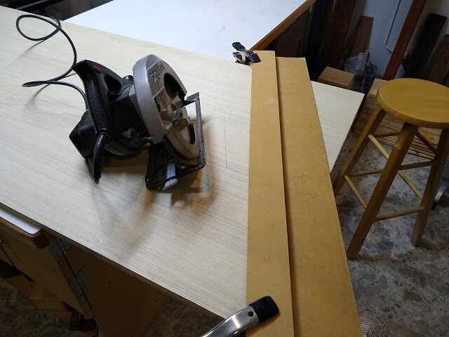 Cutting the angle on the top with a sawboard.